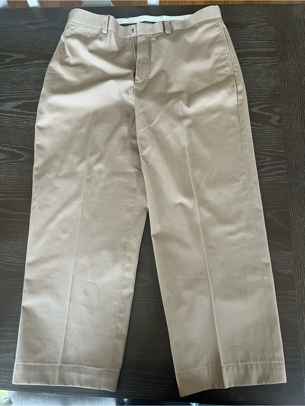 LL Bean Men's Classic Straight-Leg Pants in Khaki 36x30